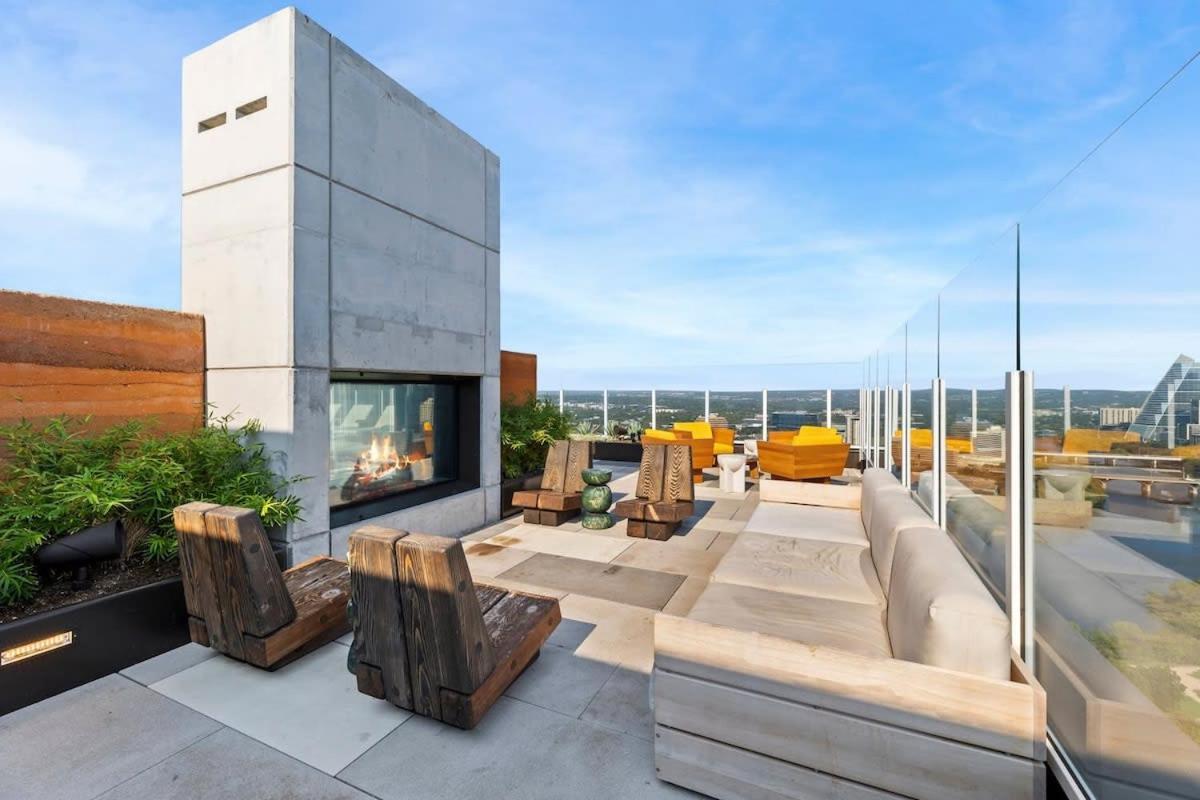 Luxe Condo In Downtown Austin Exterior photo